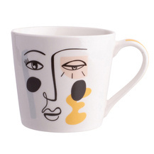 Kubek abstrakcja Twarz